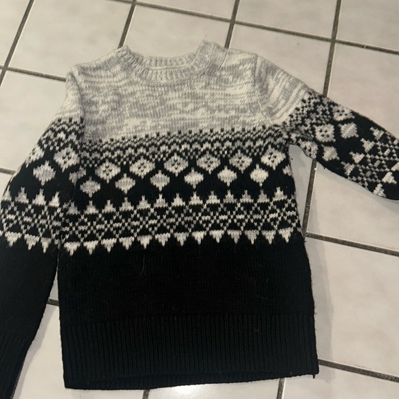 Black Light Grey Banana Republic Sweater Italian yarn material - Picture 1 of 6